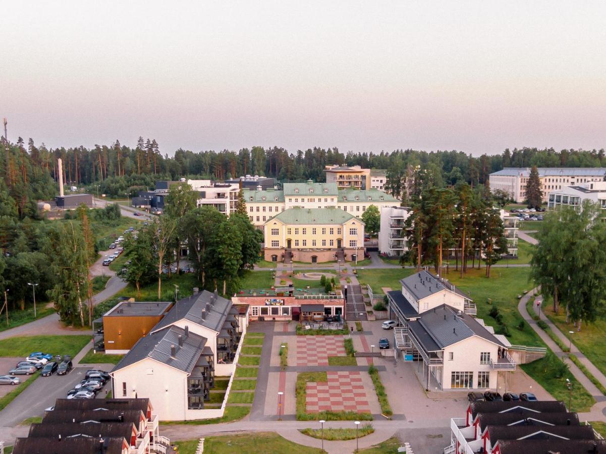 Holiday Club Saimaan Rauha Superior Apartments Иматра Екстериор снимка